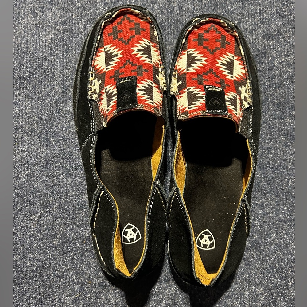 Slip ons